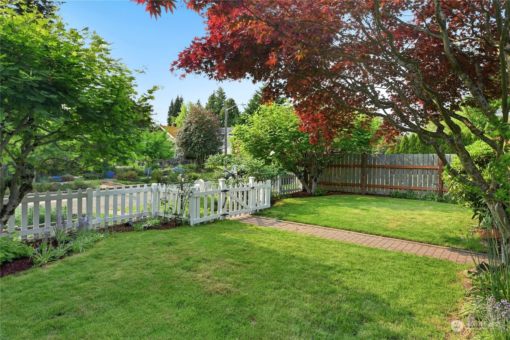 Property Photo:  7344 31st Avenue SW  WA 98126 