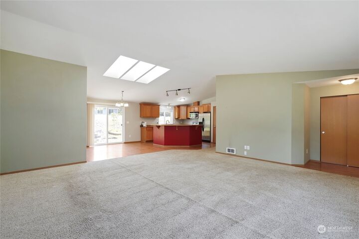 Property Photo: 740 E Thornton Road WA 98584