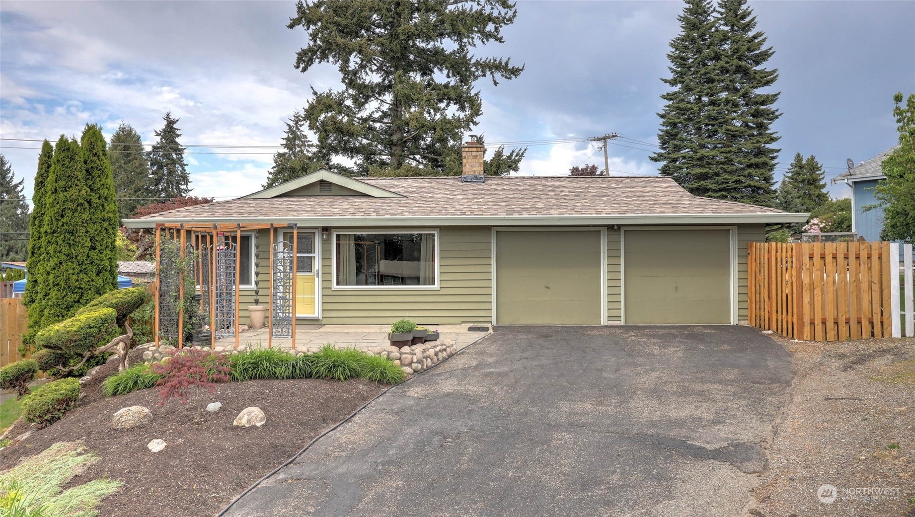 Property Photo:  4538 S 298th Place  WA 98001 