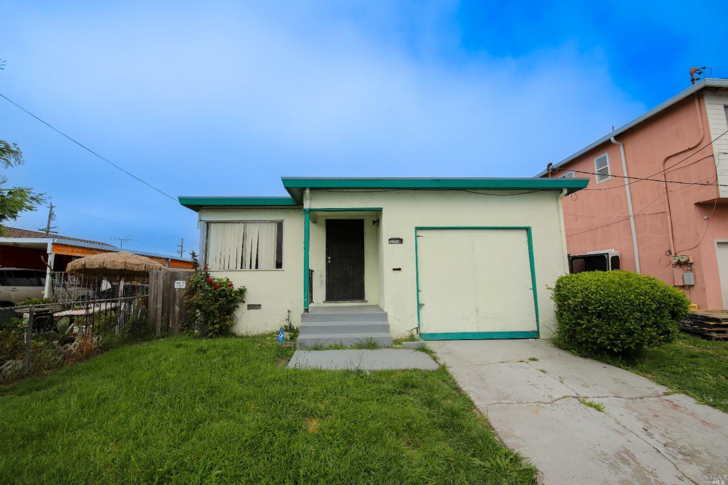 Property Photo:  537 S 22nd Street  CA 94804 