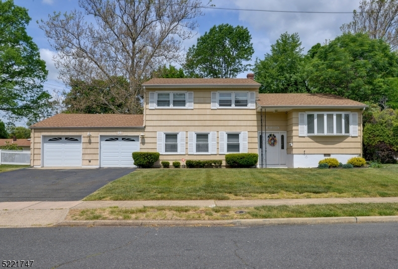 Property Photo:  14 Winthrop Rd  NJ 08873 