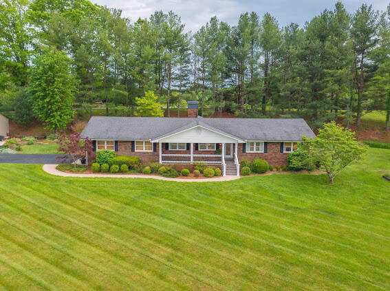 42 Hays Road  McKee KY 40447 photo