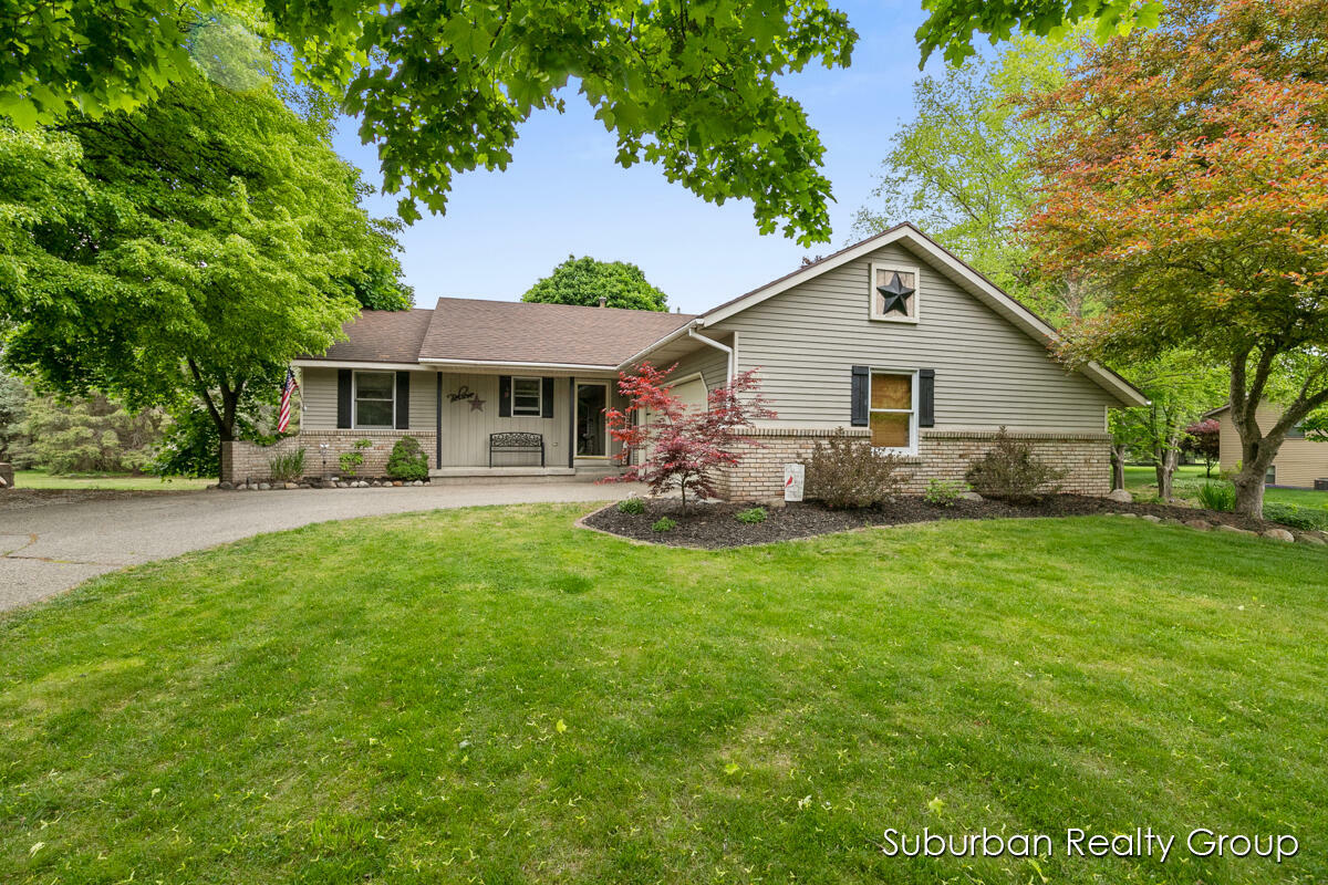 Property Photo:  3101 Creek Ridge Drive  MI 49426 