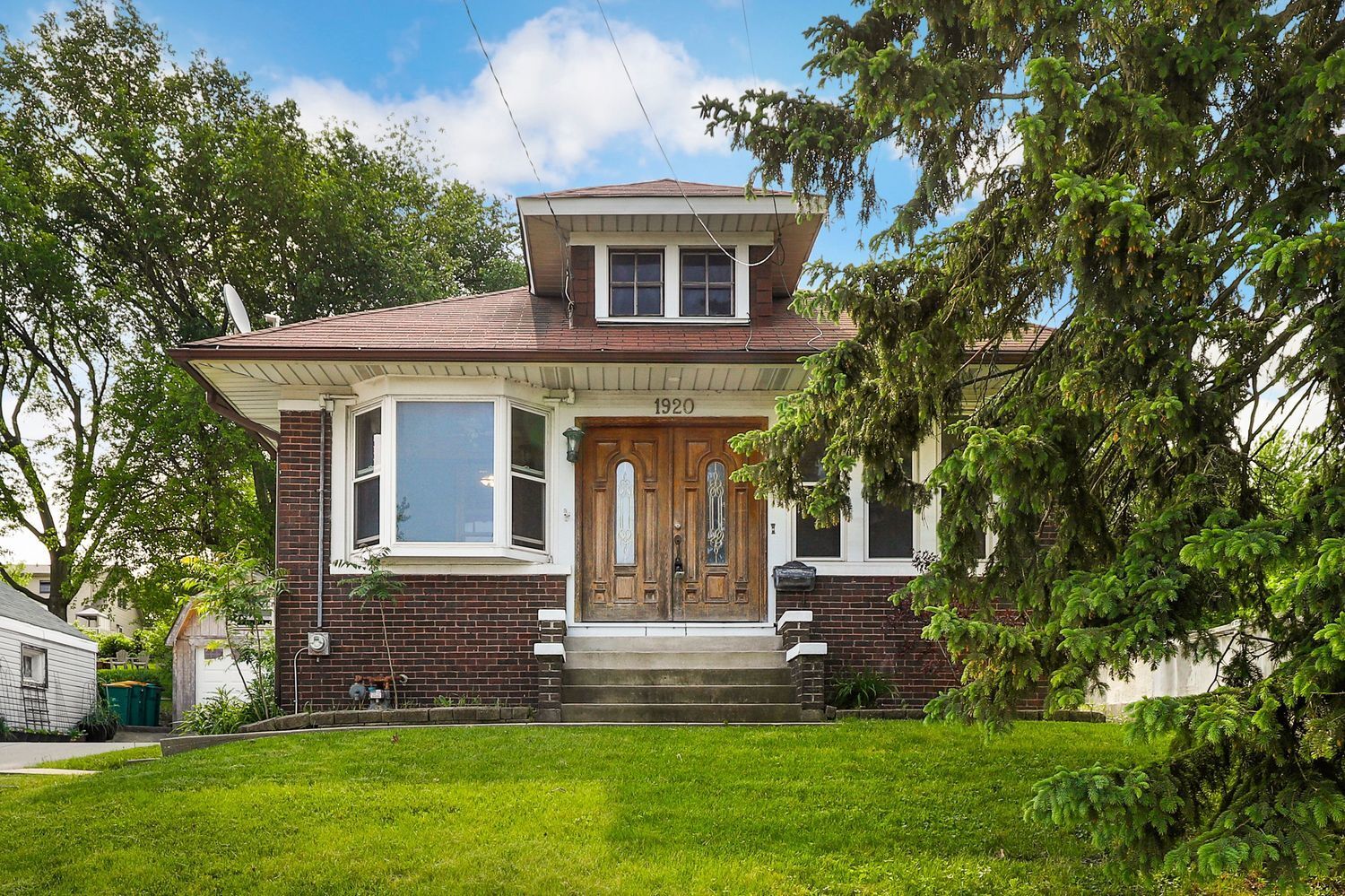 Property Photo: 1920 S State Street IL 60441