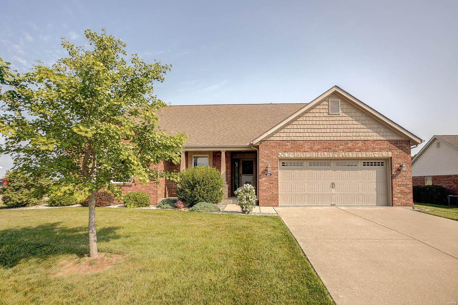 Property Photo:  203 Vancouver Drive  IL 62298 