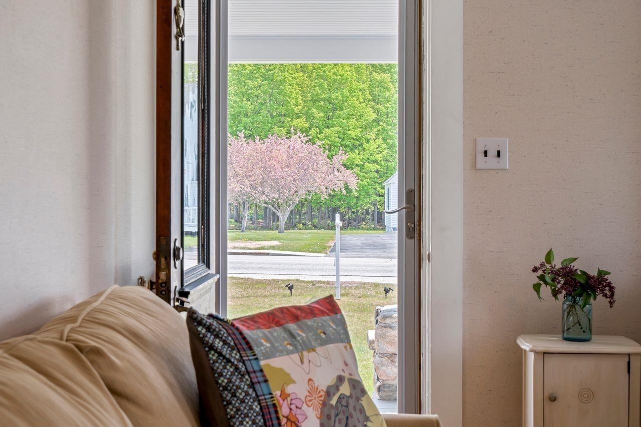 Property Photo:  186 Pollard Road  NH 03251 