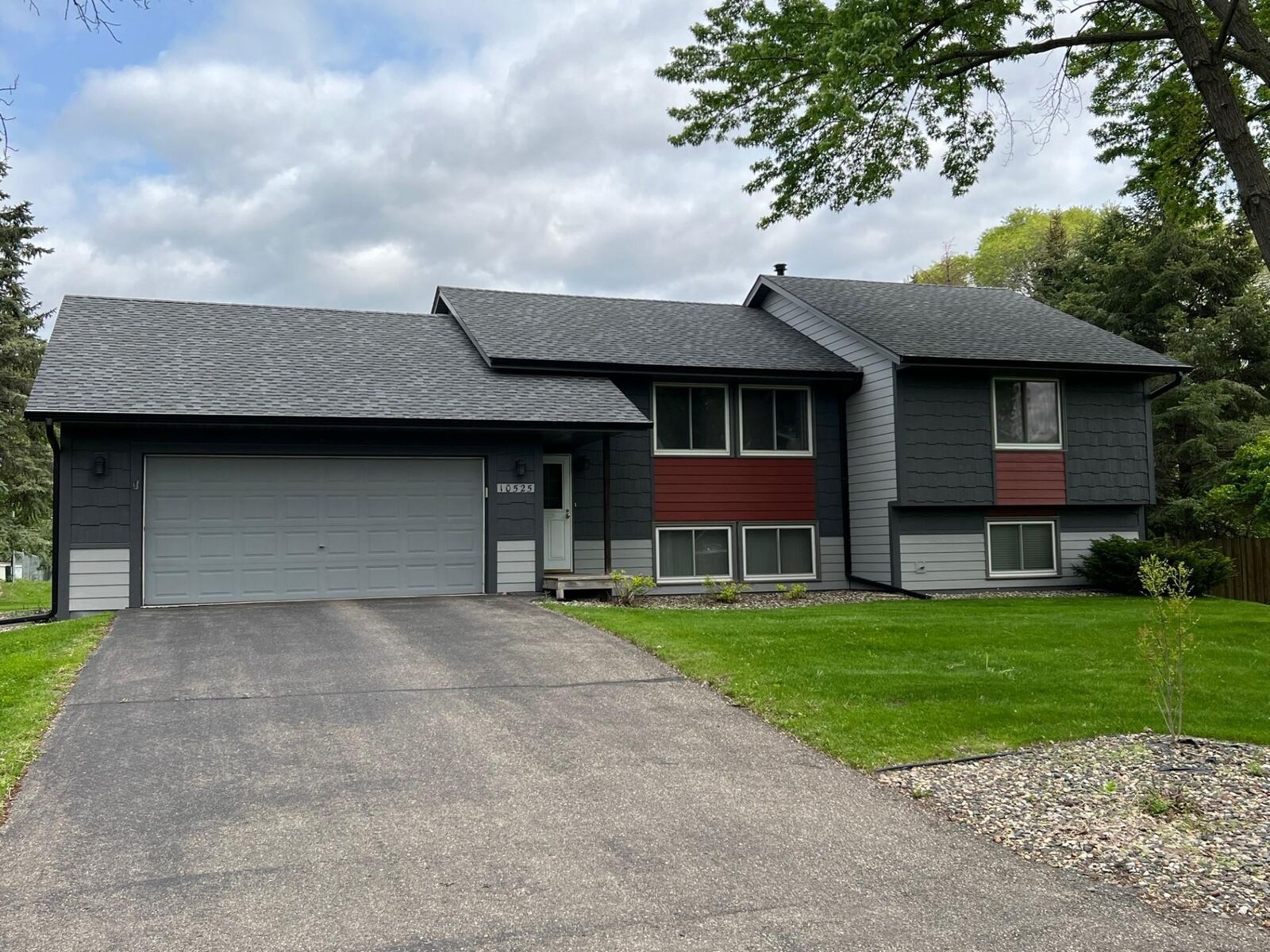 Property Photo: 10525 Quebec Road MN 55438