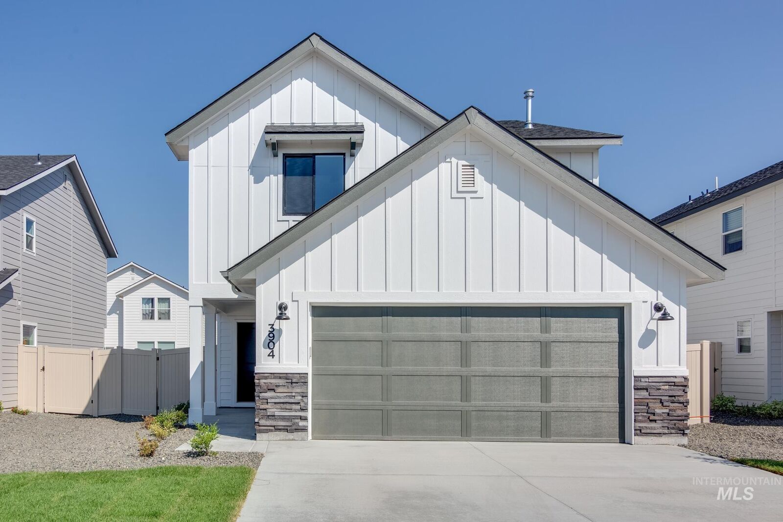 Property Photo:  3904 N Dashwood Ave  ID 83646 