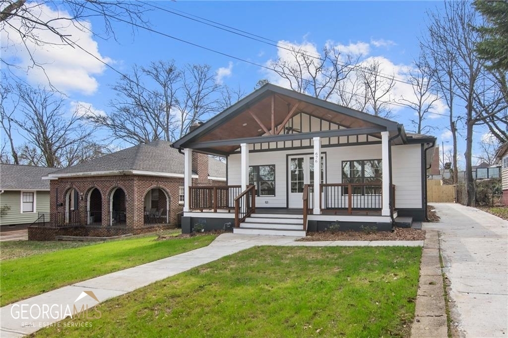 Property Photo: 676 Erin Avenue SW GA 30310