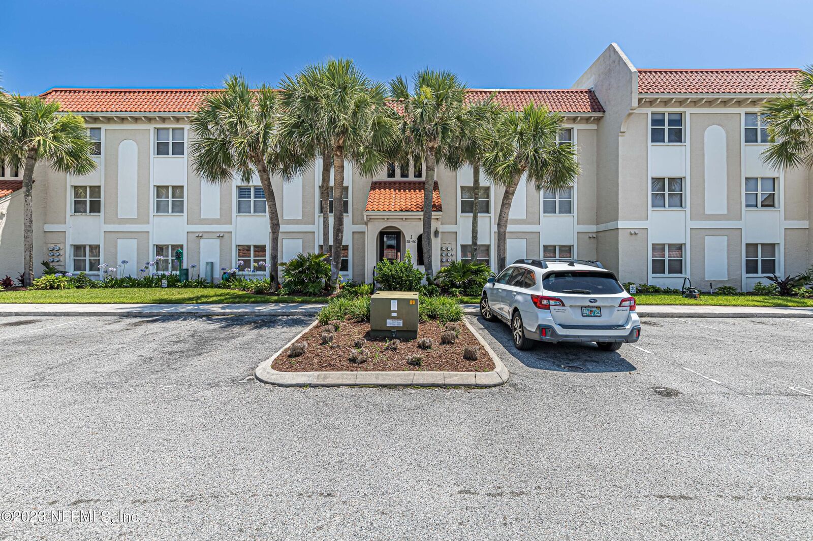 Property Photo:  10 10th Street 58  FL 32233 
