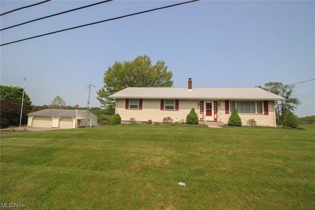 Property Photo: 39148 State Route 517 OH 44432