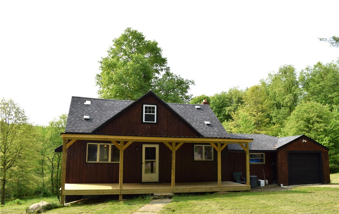 Property Photo:  7688 Lamor Road  PA 16137 