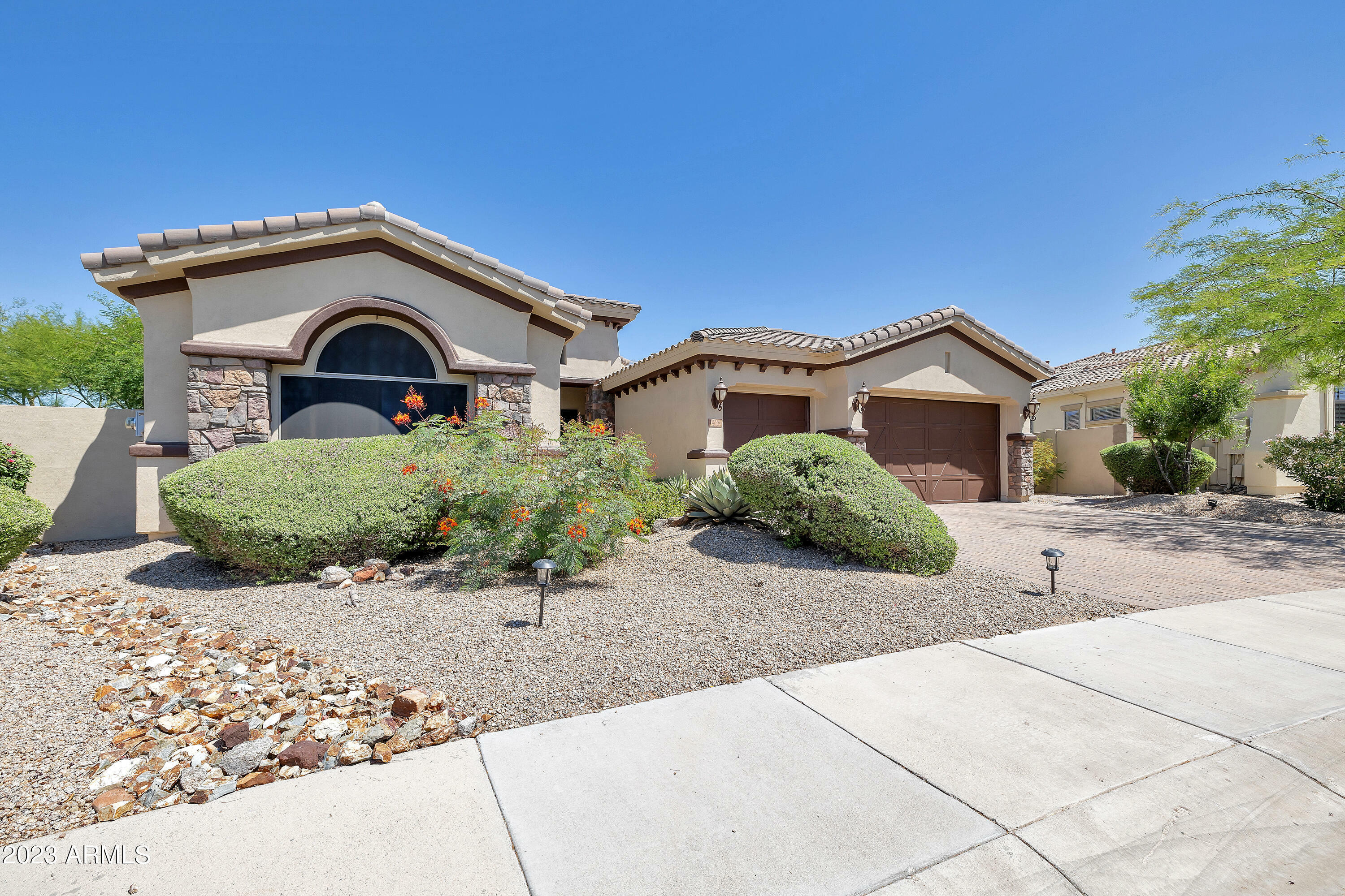 Property Photo:  12386 S 181st Drive  AZ 85338 