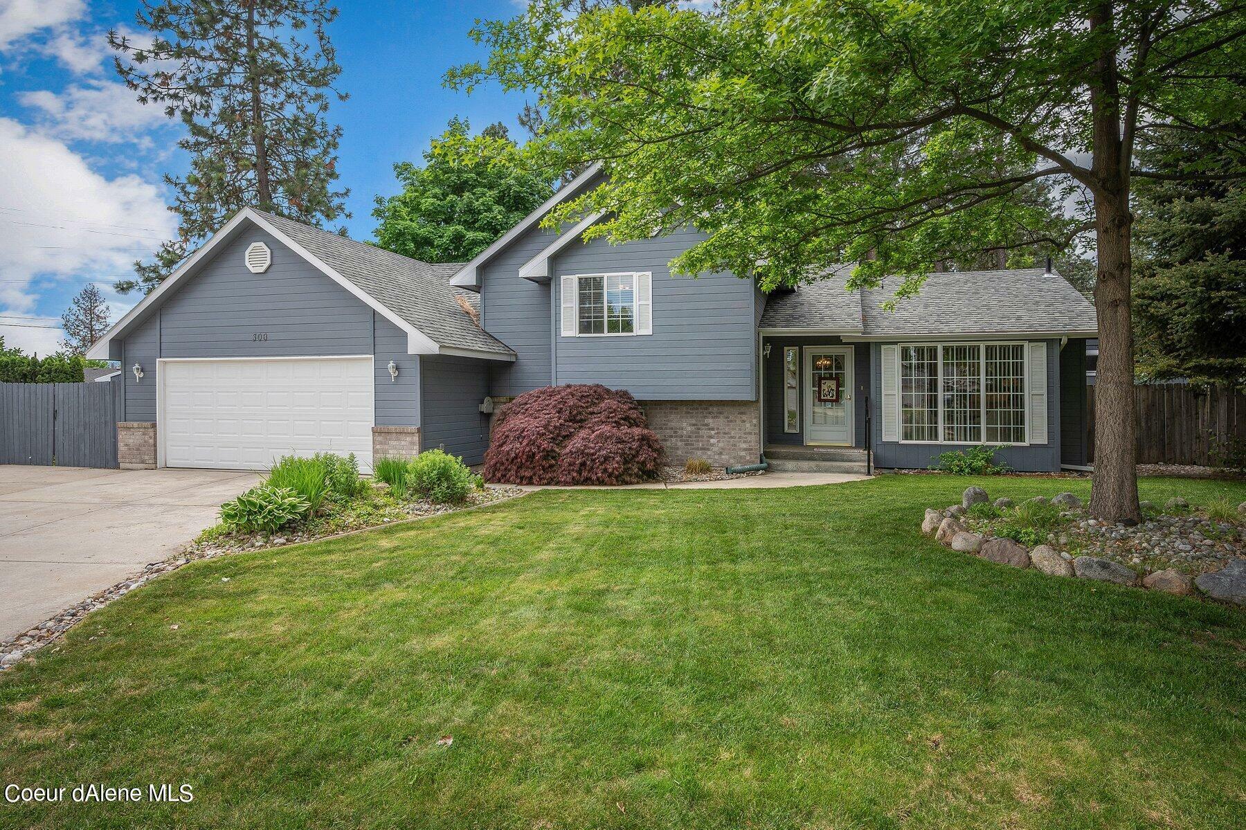 Property Photo: 300 E Sand Wedge Dr ID 83854
