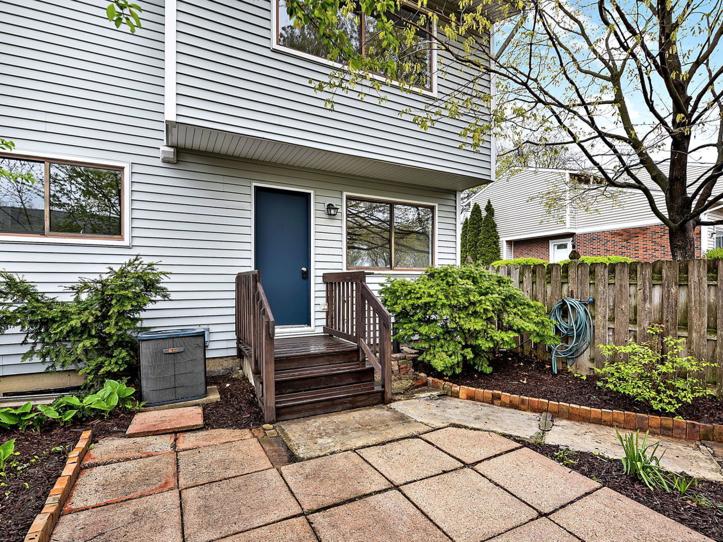 Property Photo: 7 Wintergreen Court 4 IL 60517