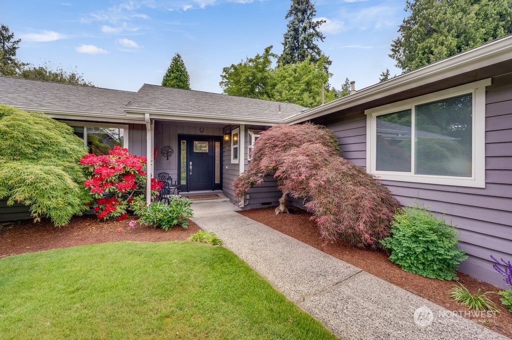 Property Photo:  11324 NE 148th Street  WA 98034 