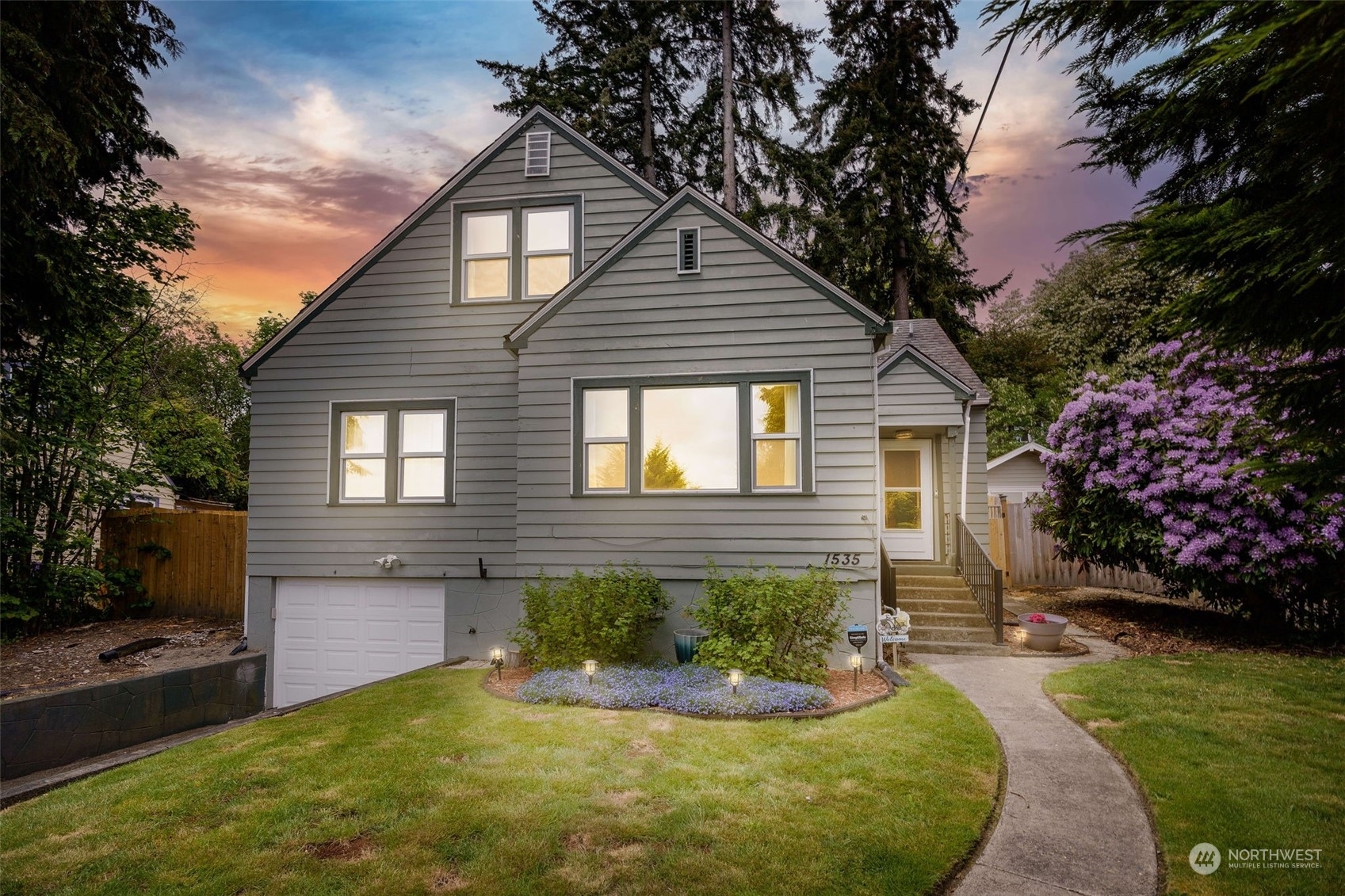 Property Photo:  1535 N Callow Avenue  WA 98312 