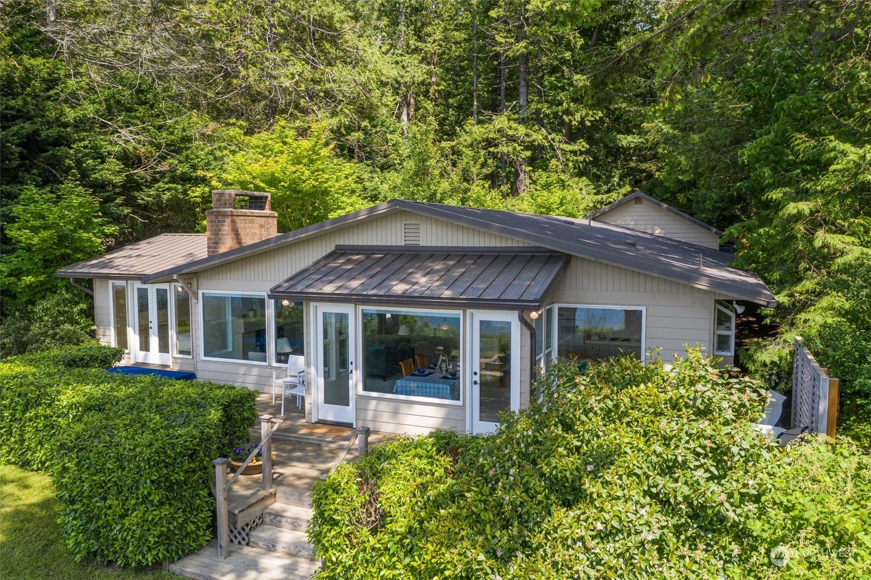 Property Photo:  2882 S Camano Drive  WA 98282 