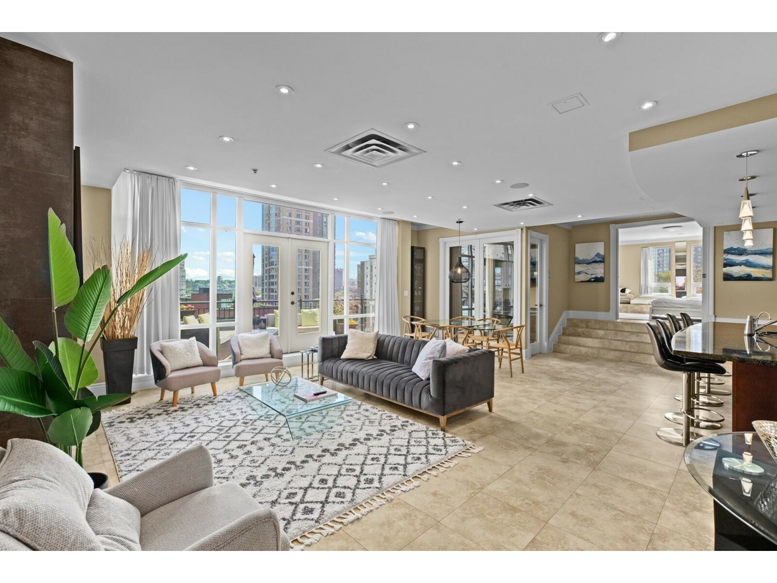 Property Photo:  1280 Richards Street 901  BC V6B1S2 