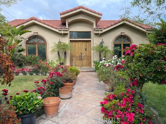 6060 Rhodes Avenue  North Hollywood CA 91606 photo