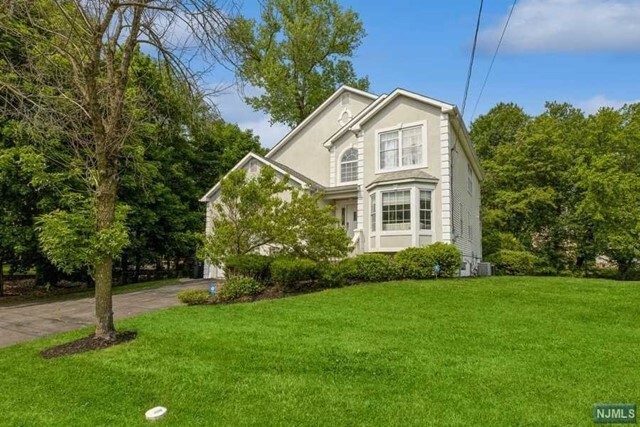 Property Photo:  744 Pascack Road  NJ 07652 