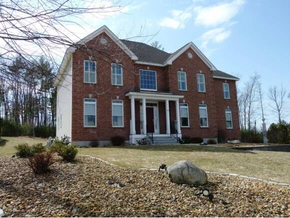 Property Photo:  67 Tanglewood Dr.  NH 03062 