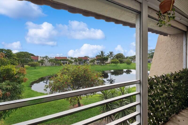 Property Photo: 2700 Fiore Way 211 FL 33445