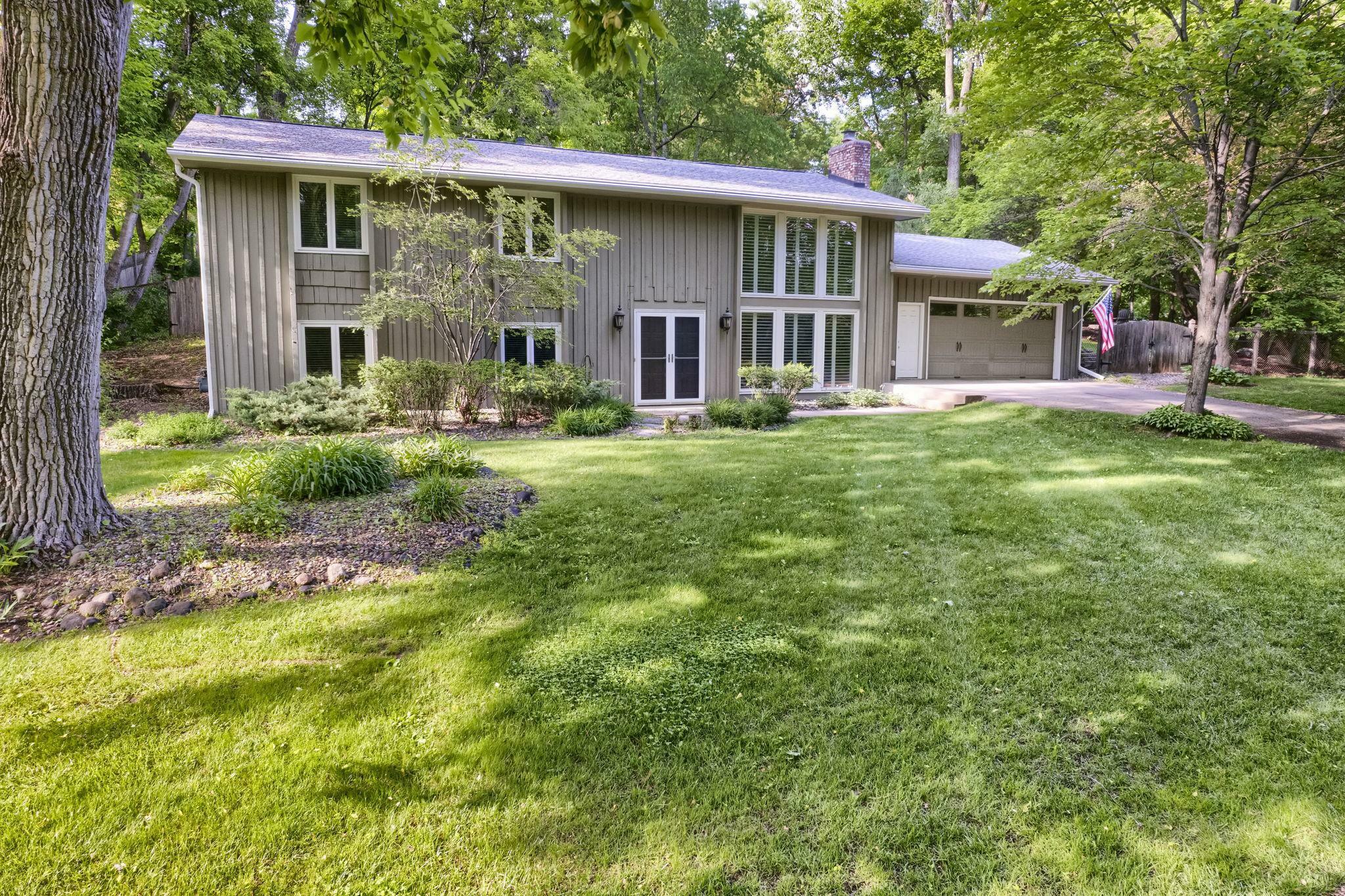 Property Photo: 4136 Hillcrest Road MN 55391