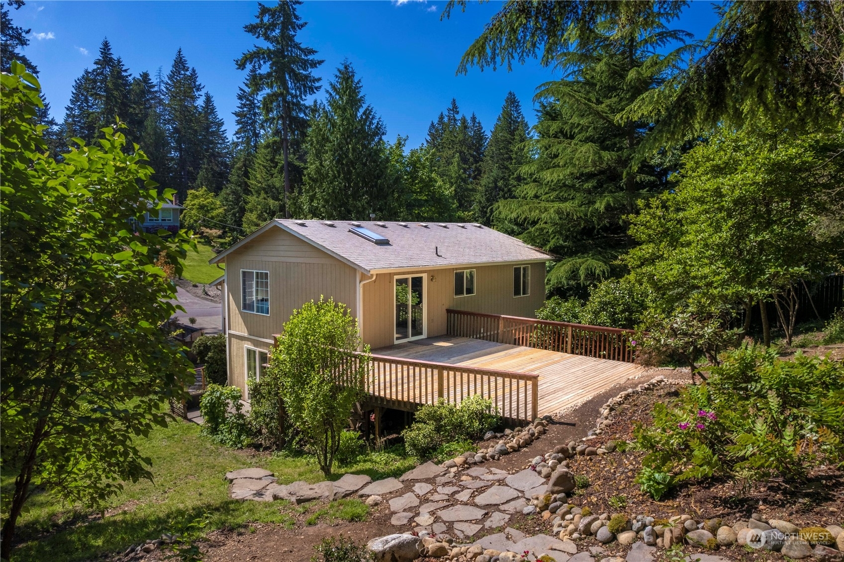 Property Photo:  7720 183rd Avenue E  WA 98391 