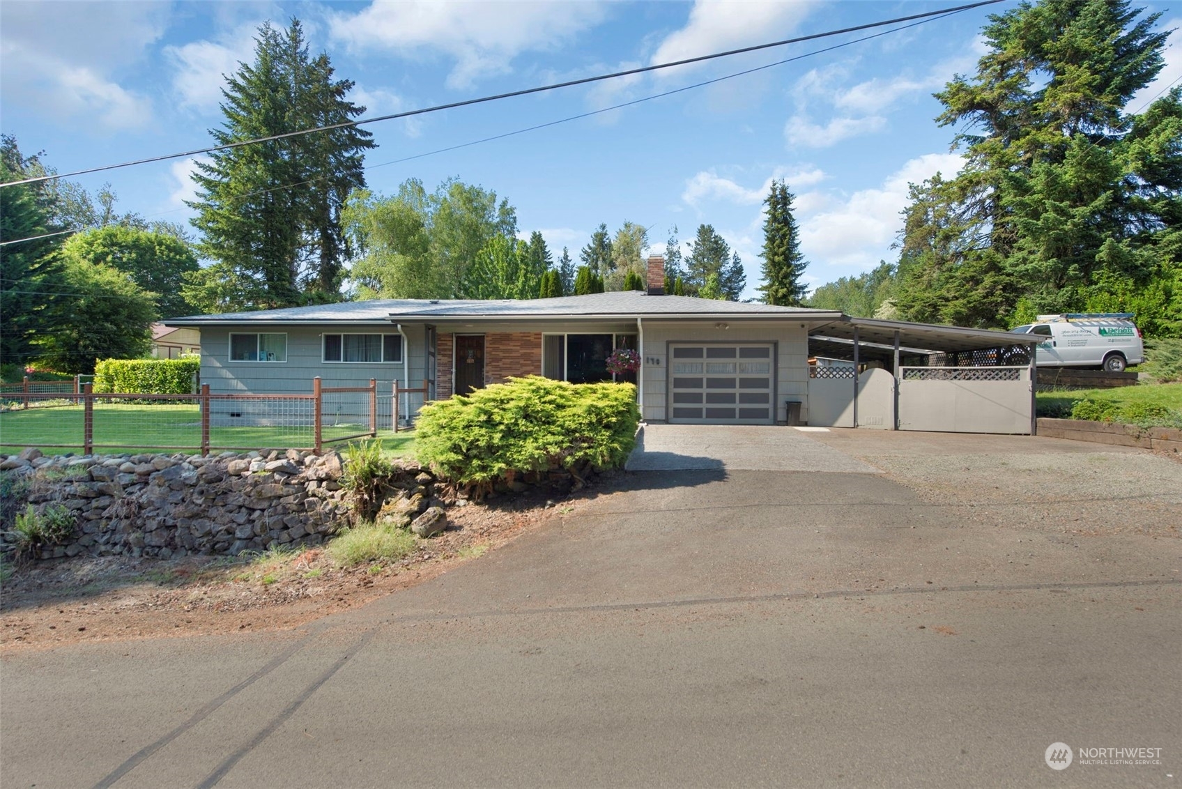 Property Photo:  178 Mallory Street NE  WA 98611 