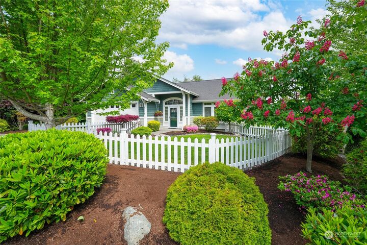 Property Photo:  2308 18th Street  WA 98221 