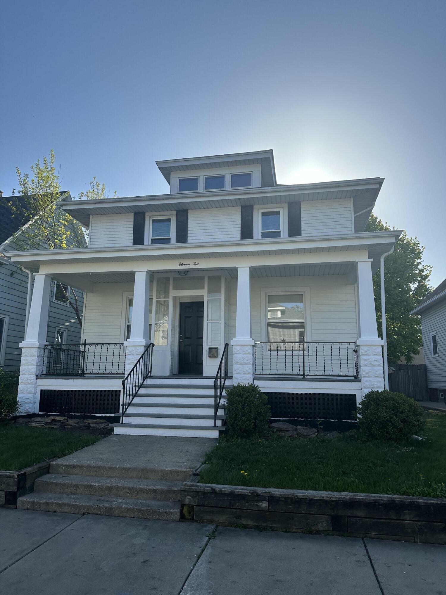 Property Photo: 1110 Hayes Ave WI 53405