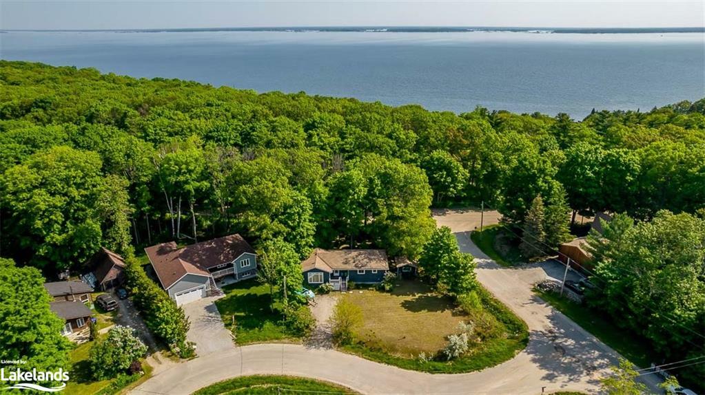 2 Ojibway Court  Tiny ON L9M0B5 photo