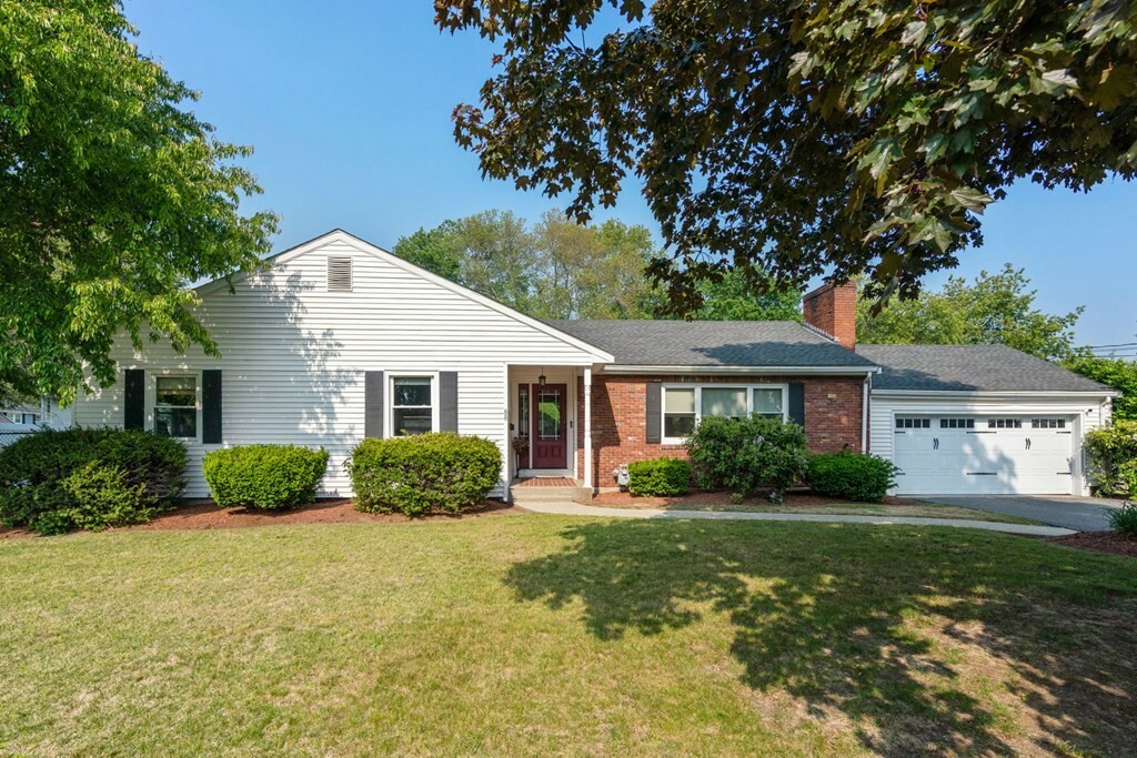 Property Photo: 88 Russell Rd MA 01702