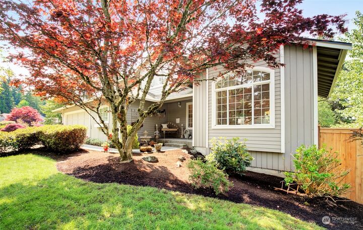 Property Photo:  11014 27th Street SE  WA 98258 