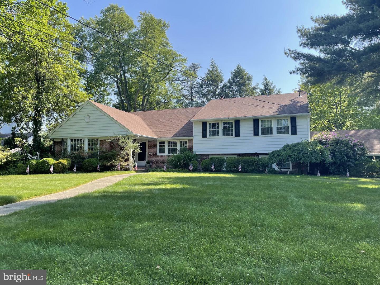 Property Photo: 736 Stonehouse Road NJ 08057