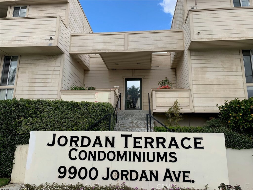 9900 Jordan Avenue 69  Chatsworth CA 91311 photo