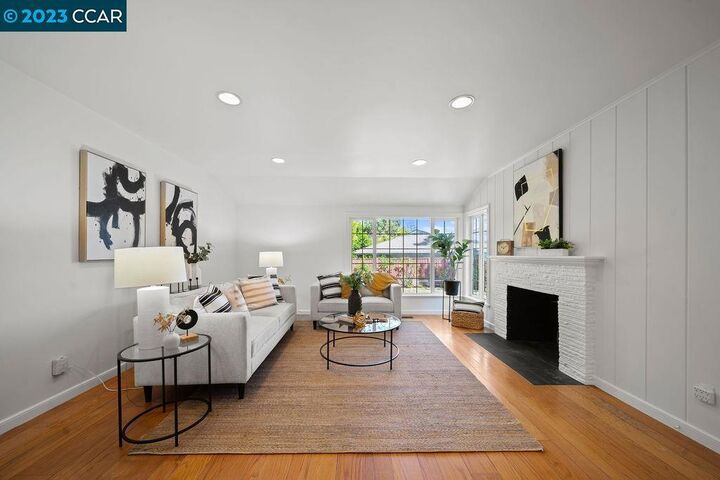 Property Photo:  3292 Walnut Ln  CA 94549 