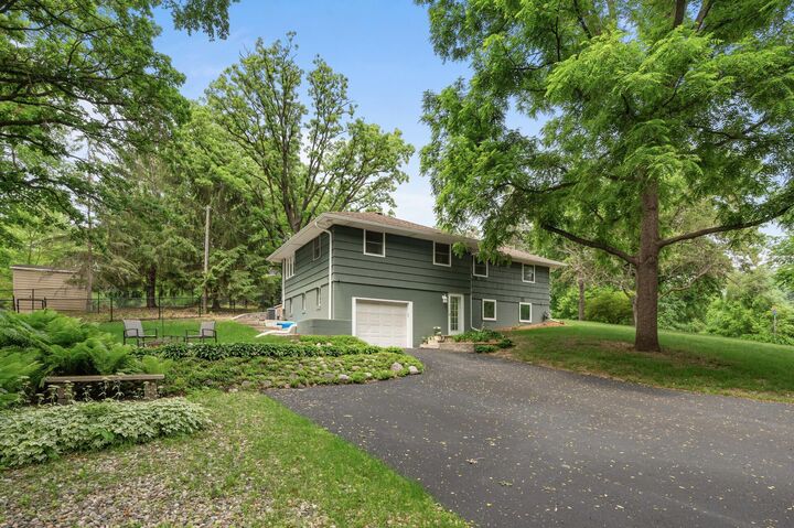 17909 Covington Road  Minnetonka MN 55345 photo