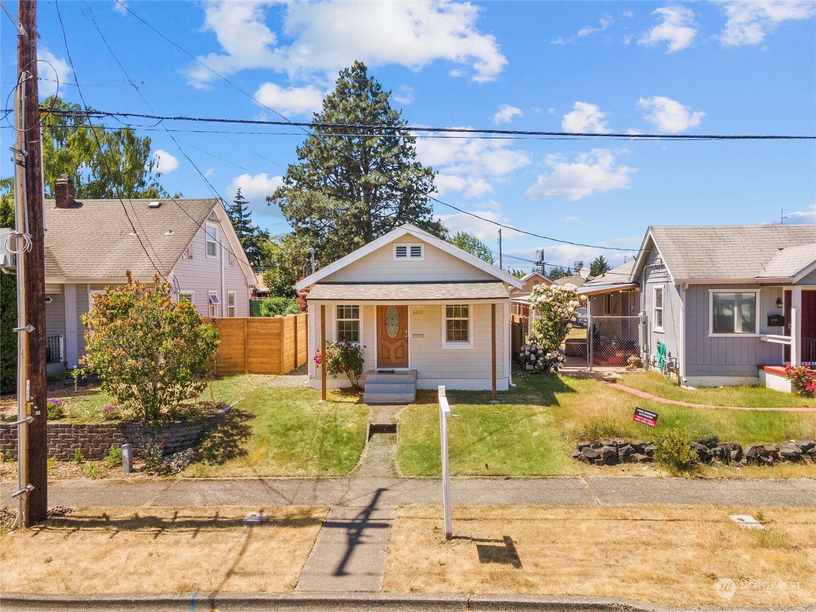 Property Photo:  6622 S Warner Street  WA 98409 