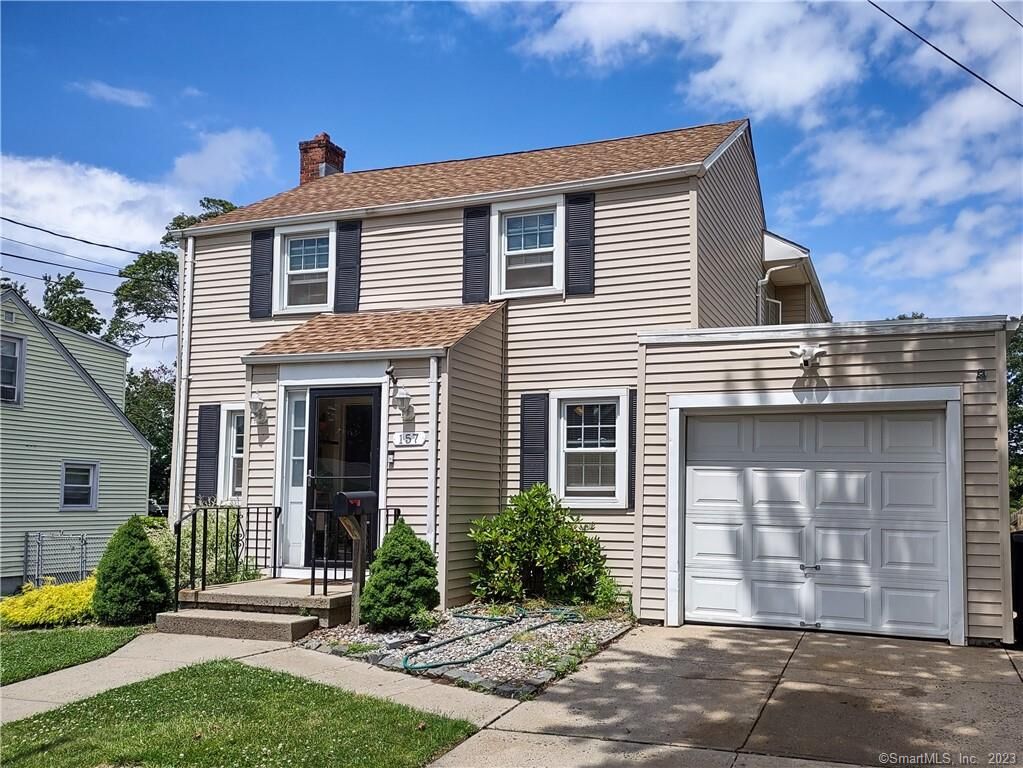 Property Photo:  157 Laurel Street  CT 06516 