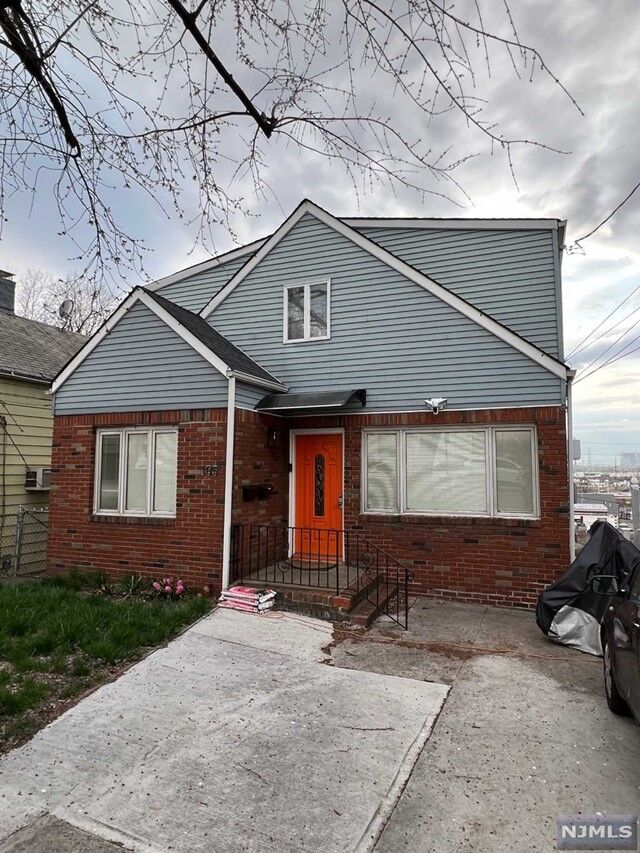 Property Photo:  105 Western Avenue 1  NJ 07307 