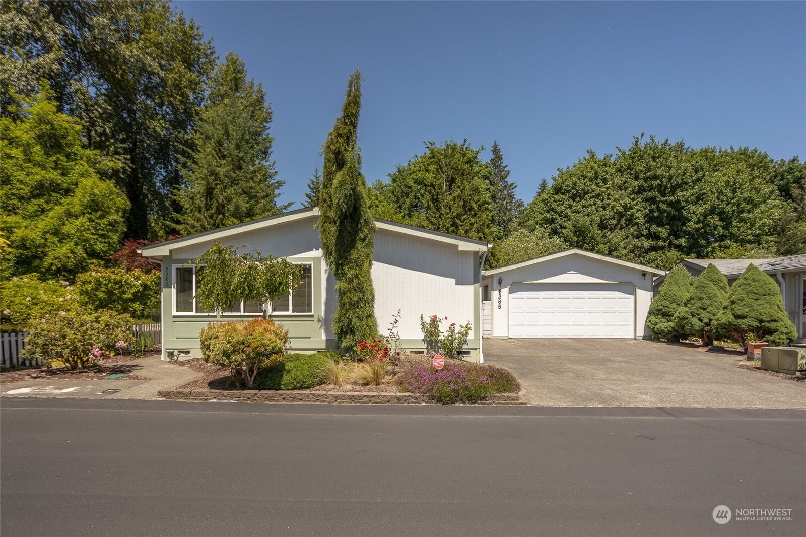 3 bed Tumwater home for sale 2285 W Gray Sea Eagle Lane SW, Tumwater, WA 98512