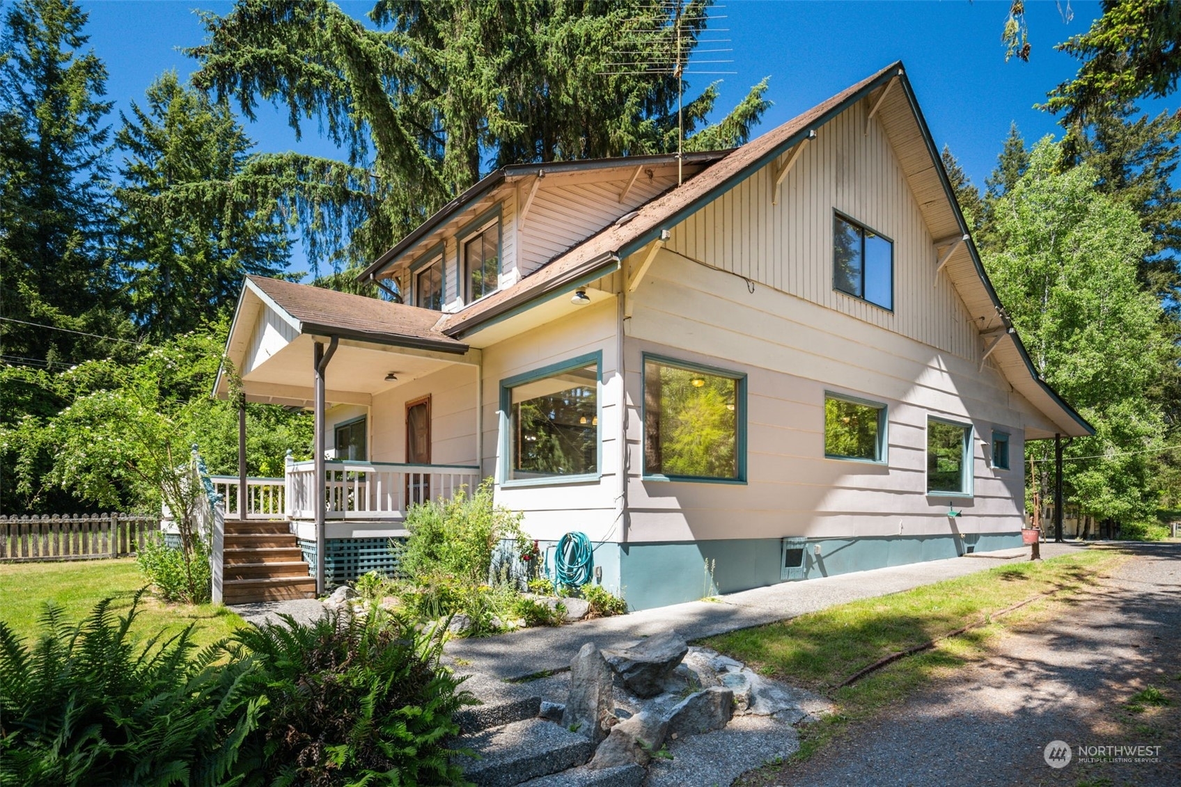 Property Photo:  1421 N Machias Road  WA 98258 