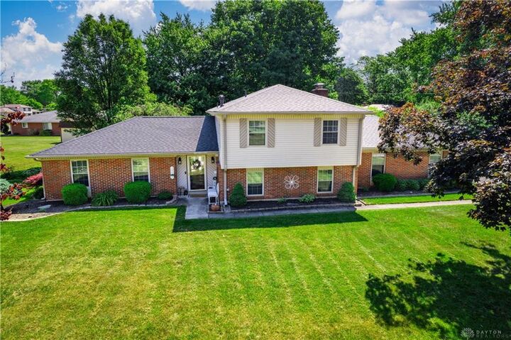 5416 Royalwood Drive  Dayton OH 45429 photo