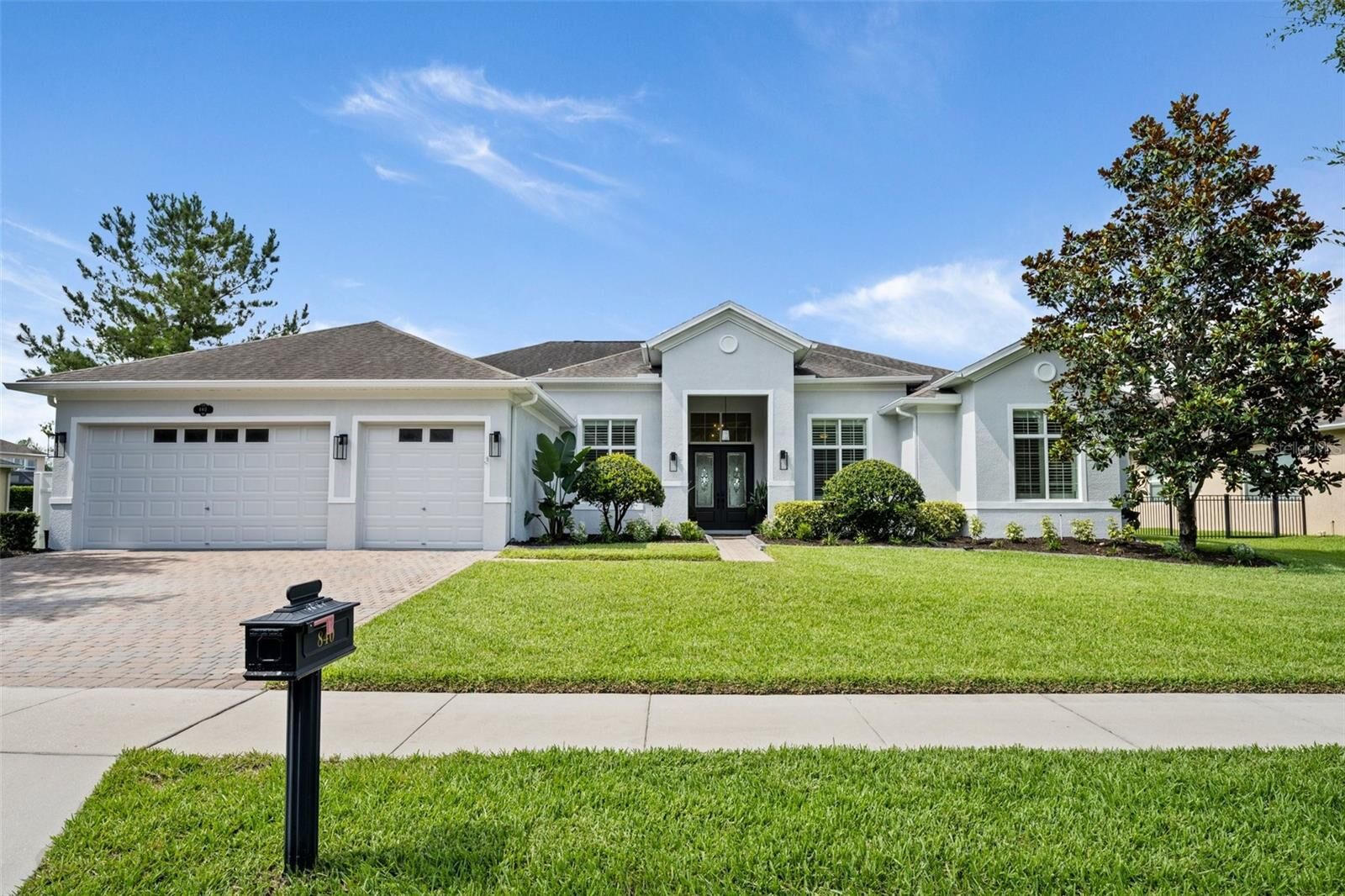 Property Photo: 840 Holly Springs Terrace FL 32765