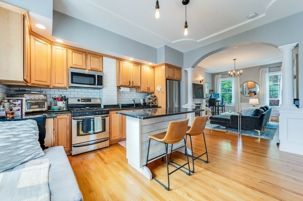Property Photo: 65 Baldwin St 2 MA 02129