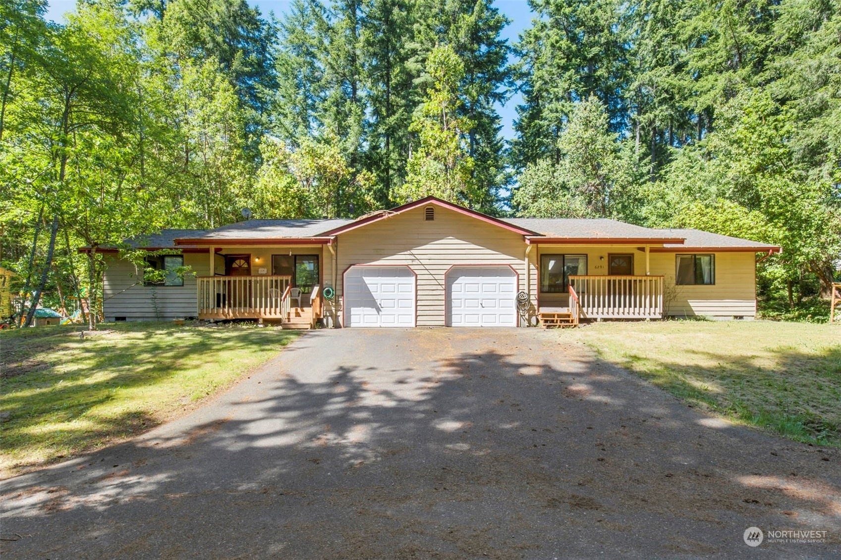 Property Photo:  6289 Pine Road NE  WA 98311 