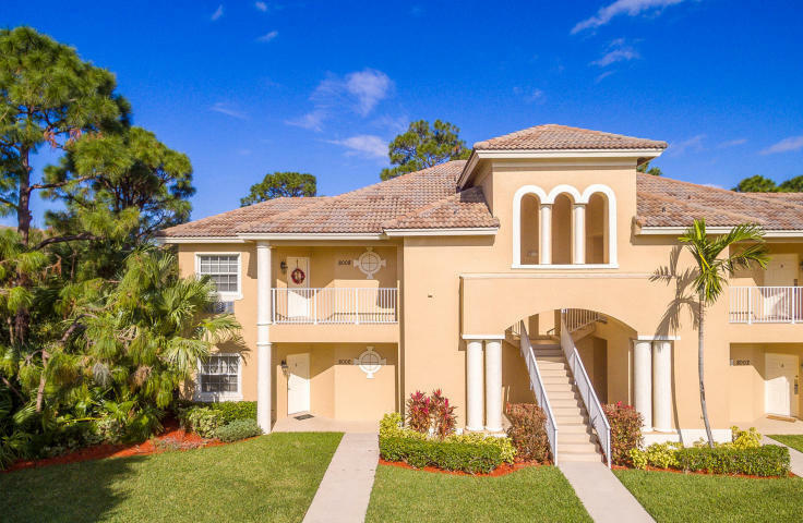 Property Photo:  8004 Carnoustie Place B  FL 34986 