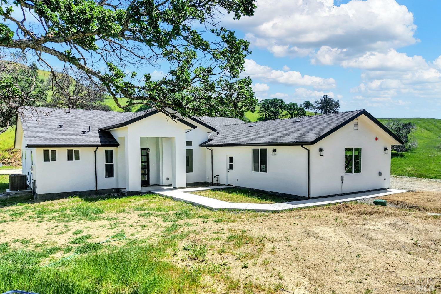 8654 Quail Canyon Road  Vacaville CA 95688 photo